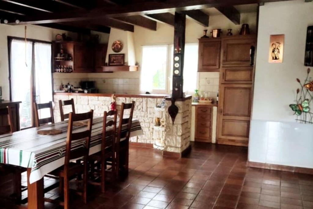 Maison Familiale Pays Basque Ahaxe-Alciette-Bascassan Extérieur photo